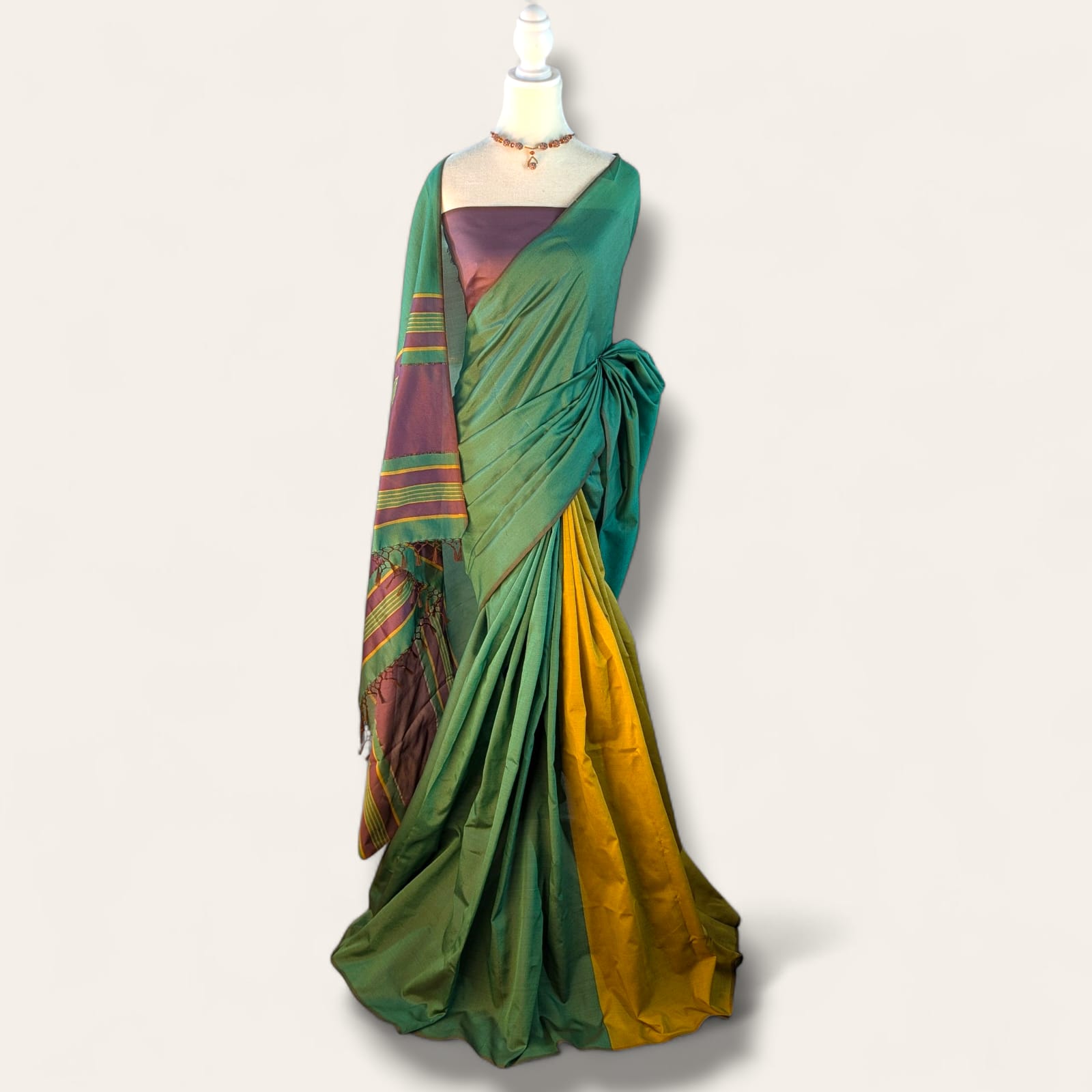 Cotton Polyester Mixed Handloom Saree